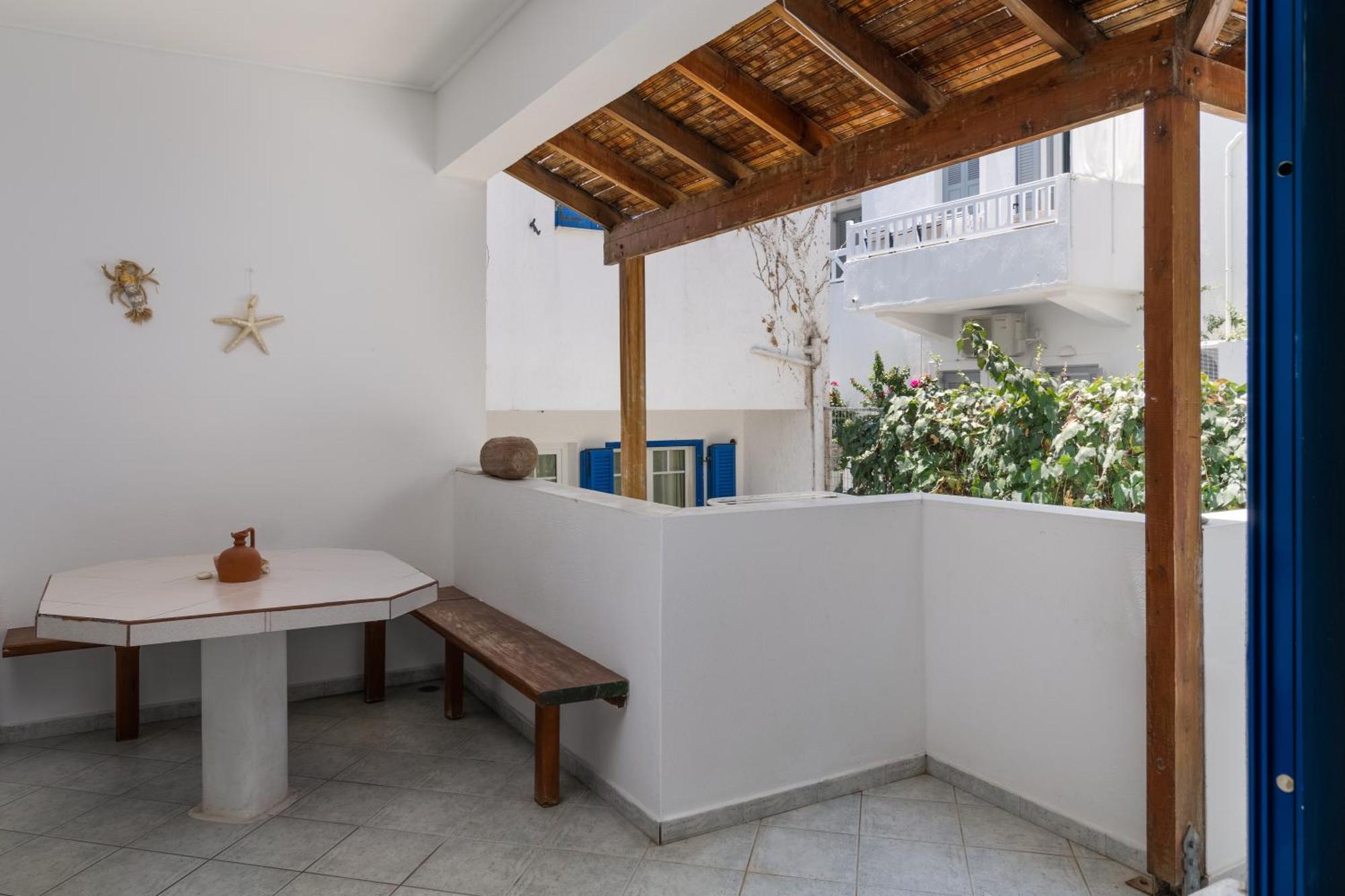 Tina'S Apartments Adamantas  Phòng bức ảnh